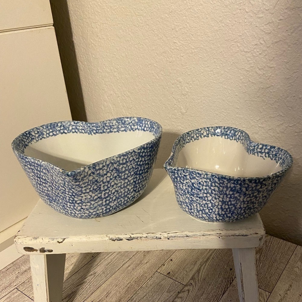 2 Vtg Blue Heart Shaped Bowls by ABC distributing inc 1994.